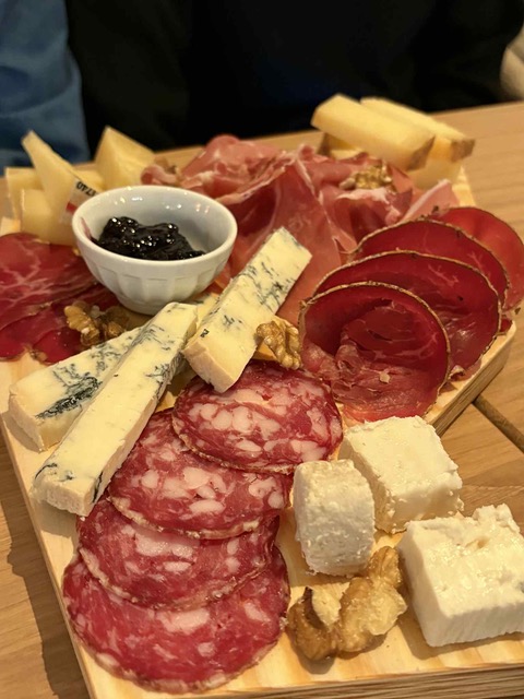 Allora — Wijn & Foodbar Geel, sfeerbeeld 15