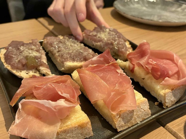 Allora — Wijn & Foodbar Geel, sfeerbeeld 23